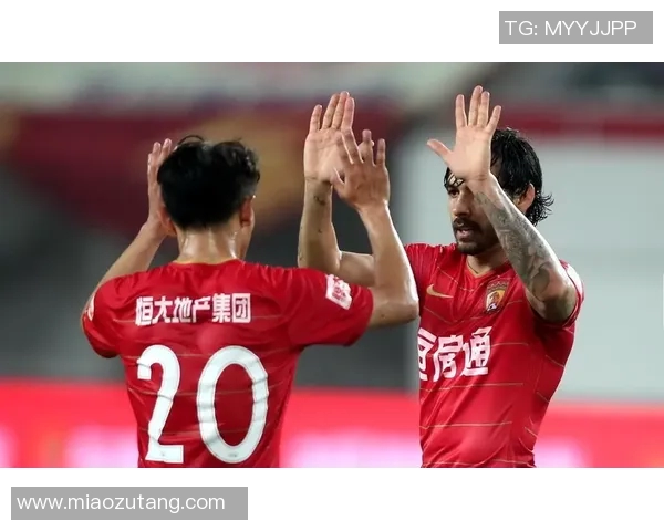 恒大与富力激战进球盛宴谁能在这场对决中笑到最后